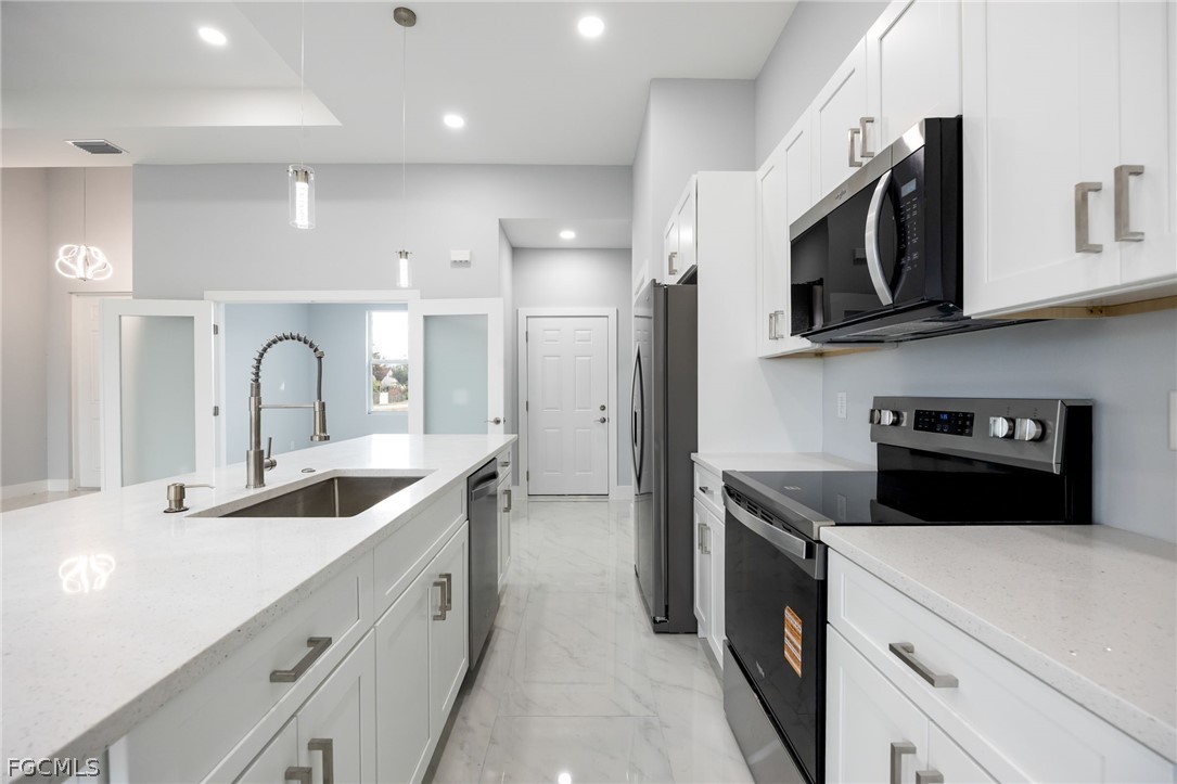 3716 14th Street West Lehigh Acres, FL 33971 - Photo 13 of 40