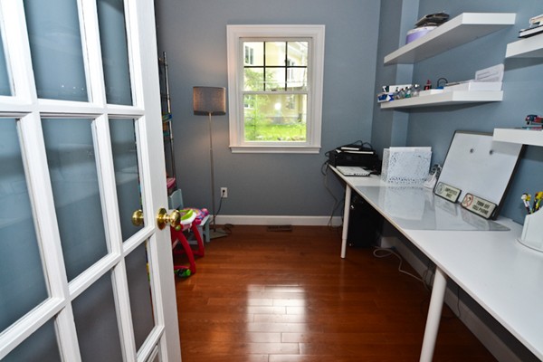 100 Wilson Road Bedford, MA 01730 - Photo 8 of 15 Gallery Image 8