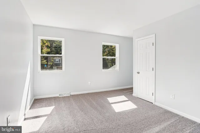 $699,000 | 37 Osage Trail, Medford Lakes, NJ 08055