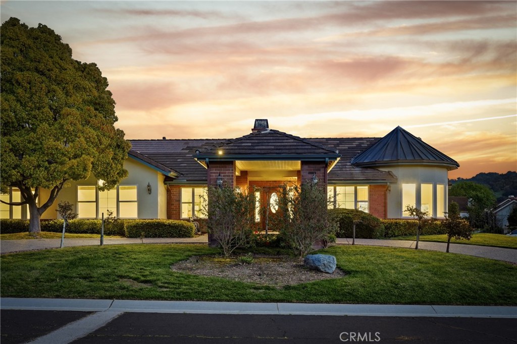 312 Freya Drive, Unit SL Solvang, CA 93463 - Photo 3 of 61