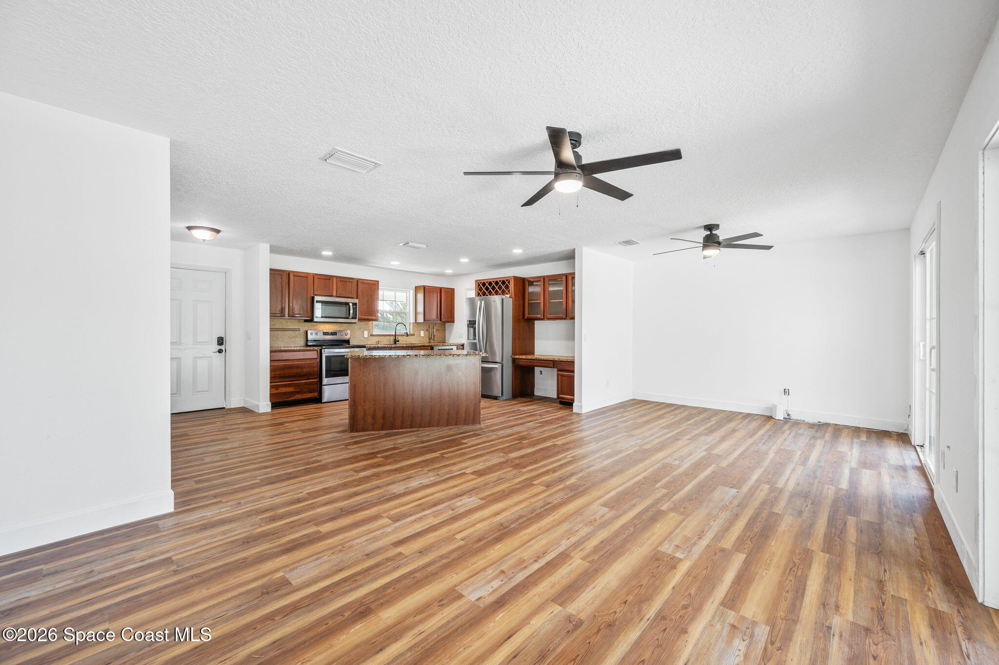 438 Monitor Court Merritt Island, FL 32952 - Photo 7 of 26 DSC_5786