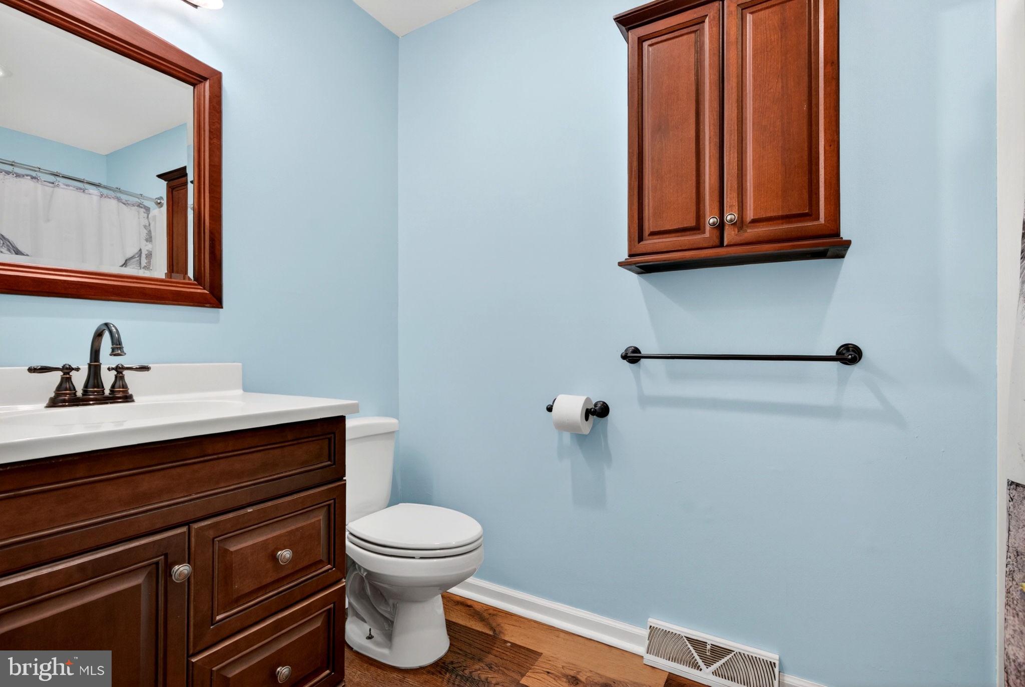 66 Summit Drive Tabernacle, NJ 08088 - Photo 39 of 62 Hall Bathroom