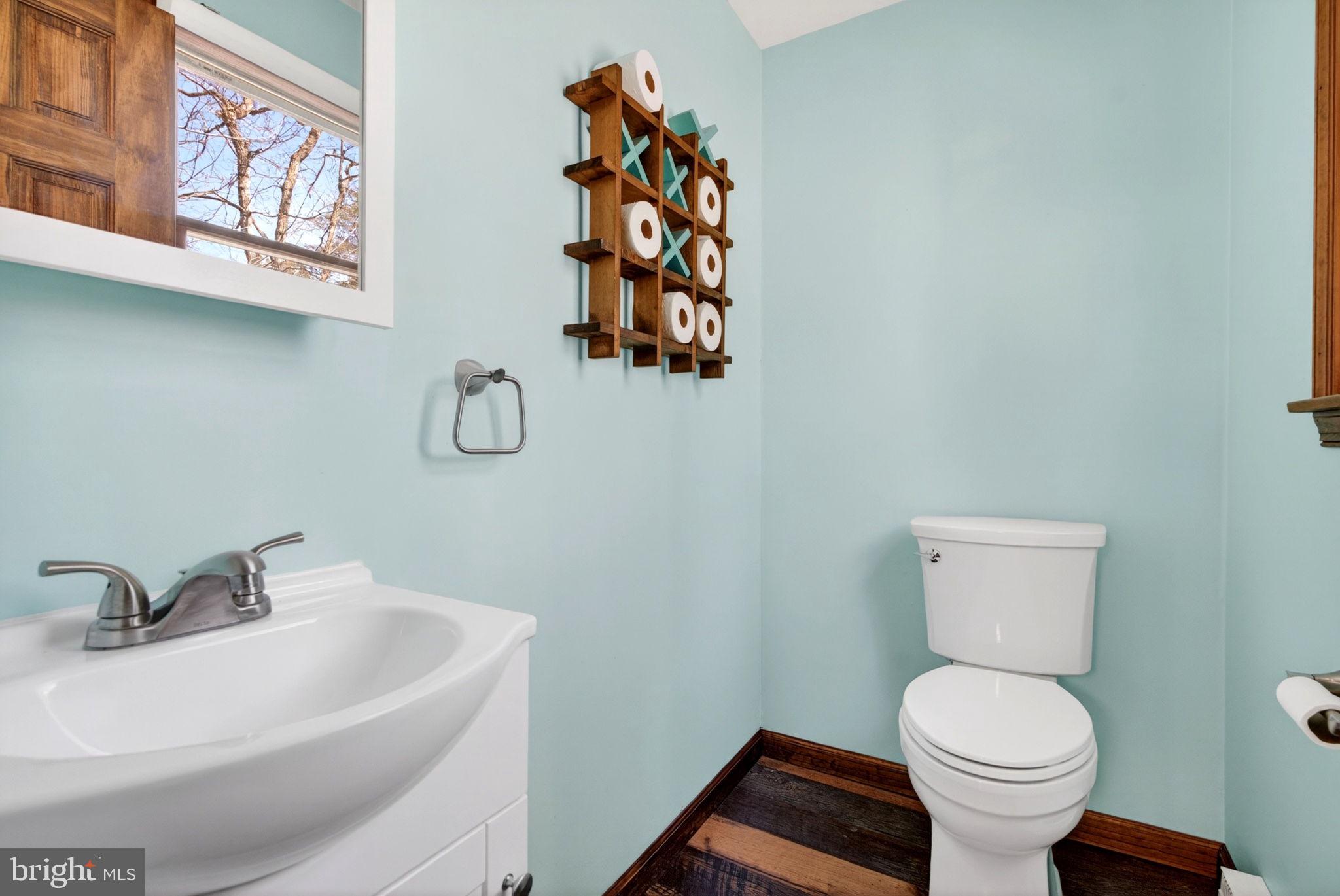 66 Summit Drive Tabernacle, NJ 08088 - Photo 42 of 62 Powder Room off the Family Room