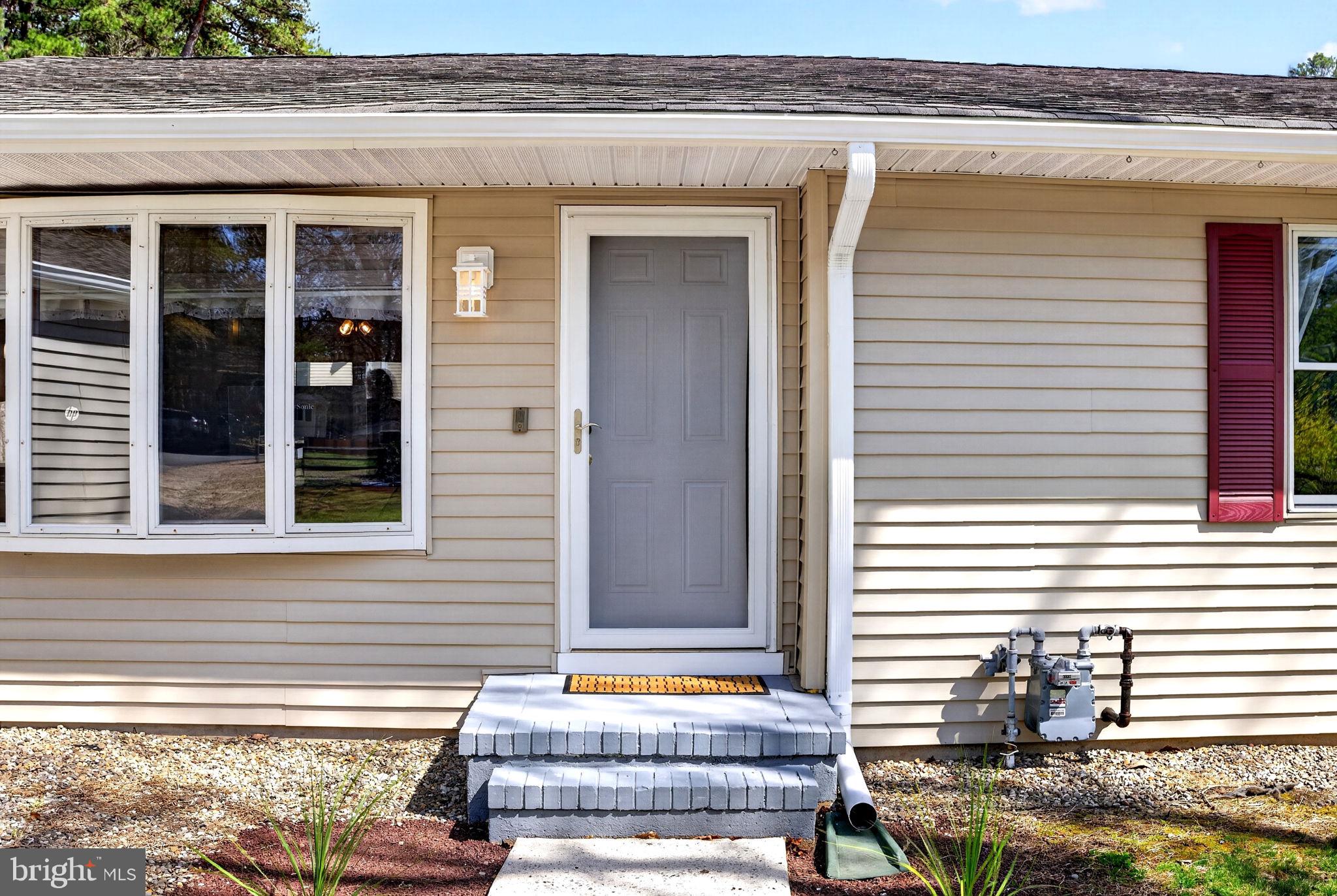 66 Summit Drive Tabernacle, NJ 08088 - Photo 8 of 62 Front Door entry