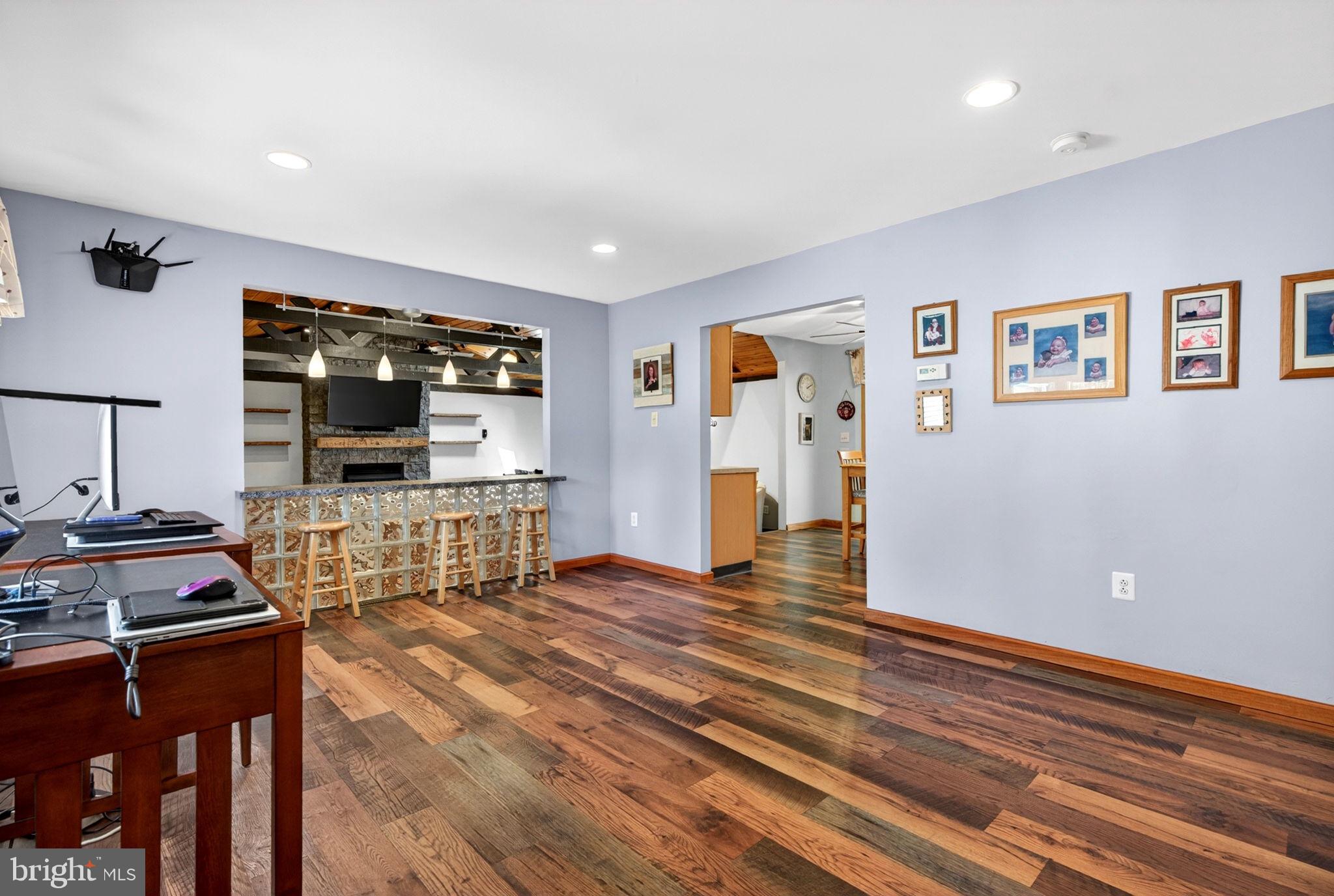 66 Summit Drive Tabernacle, NJ 08088 - Photo 9 of 62 Front Dining or Living Room