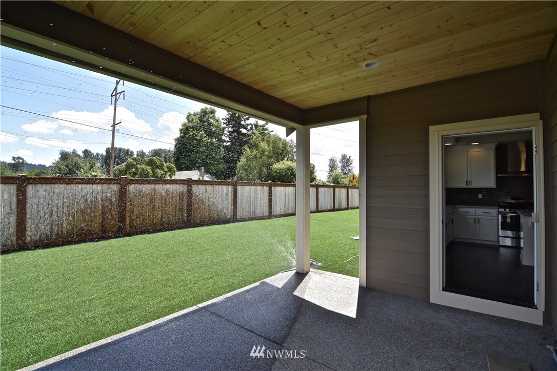 14913 Benton Loop Sumner, WA 98390 - Photo 23 of 24 Gallery Image 23