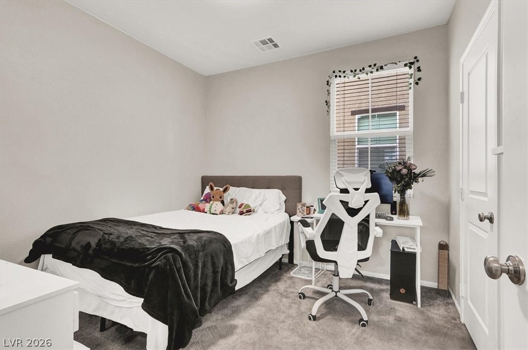 2823 Turnstone Ridge Street Henderson, NV 89044 - Photo 17 of 37 Downstairs Bedroom, walk in closet