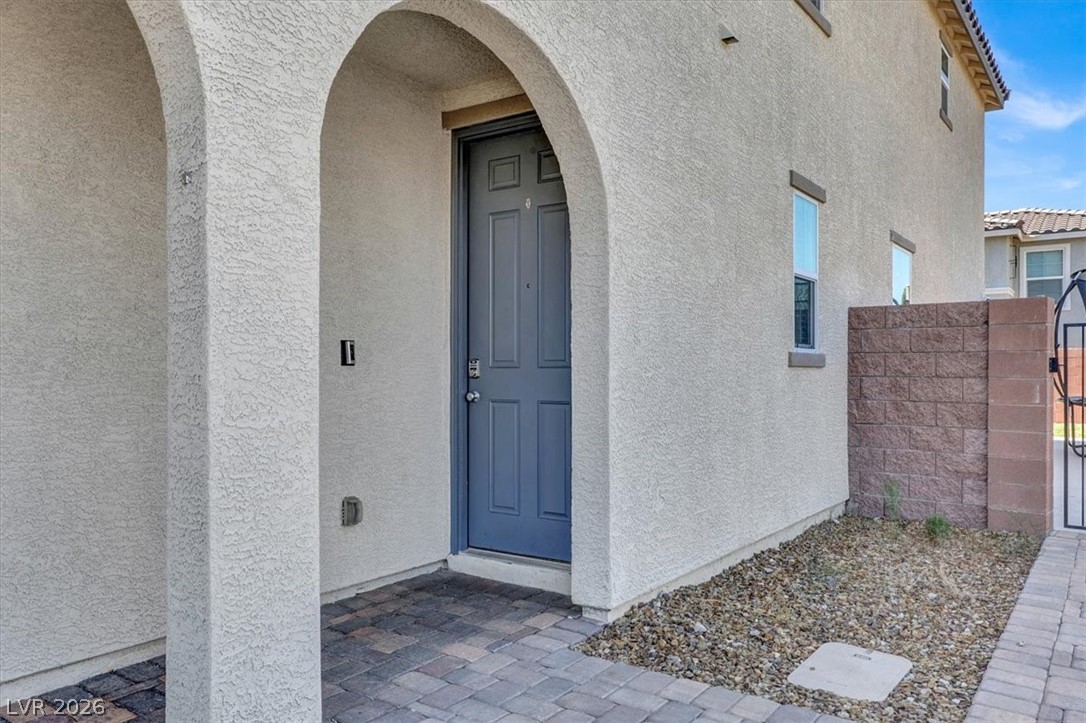 2823 Turnstone Ridge Street Henderson, NV 89044 - Photo 5 of 37 Entry