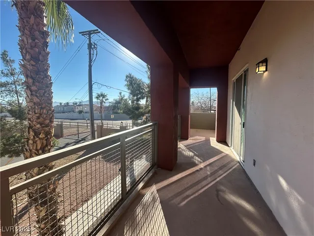$1,750 | 67 East Agate Avenue, Unit 203, Las Vegas, NV 89123