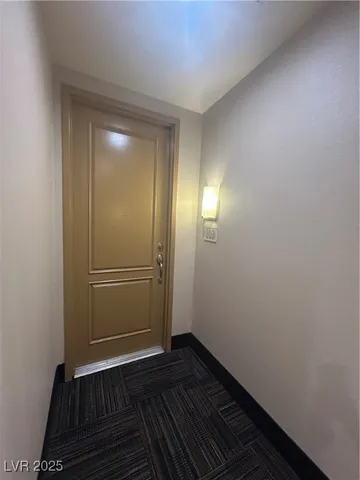 $1,750 | 67 East Agate Avenue, Unit 203, Las Vegas, NV 89123