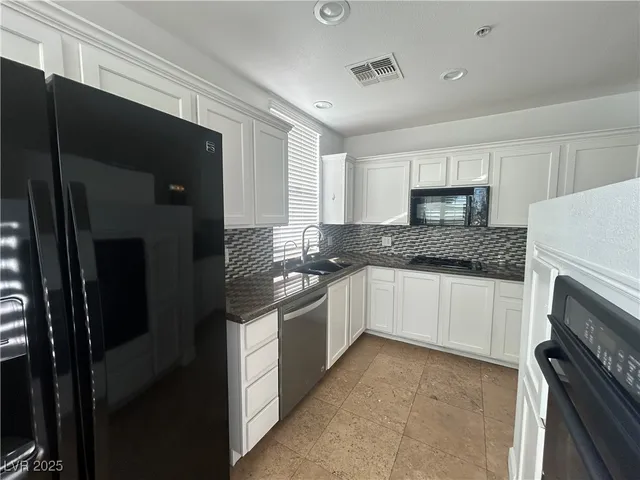 $1,750 | 67 East Agate Avenue, Unit 203, Las Vegas, NV 89123