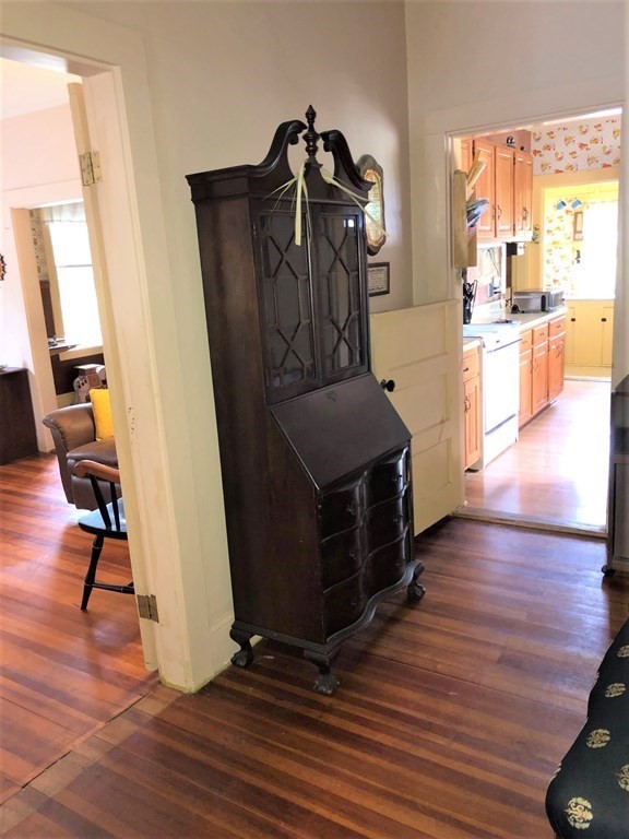 1054 County Road Bourne, MA 02534 - Photo 11 of 40 a living room with furniture and a wooden floor