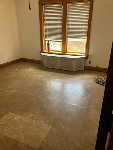 $360,000 | 133 South Waller Avenue, Chicago, IL 60644