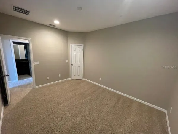$2,800 | 15221 Sunrise Grove Court, Winter Garden, FL 34787