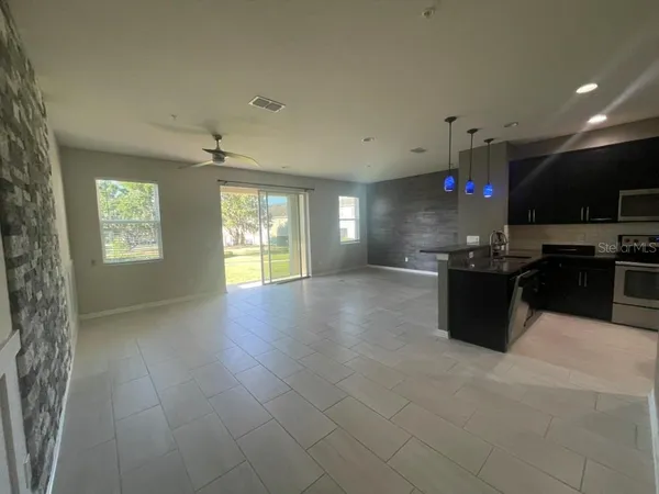 $2,800 | 15221 Sunrise Grove Court, Winter Garden, FL 34787