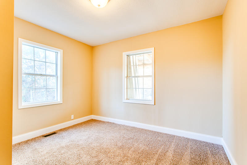 1044 Foust Carney Road Powell, TN 37849 - Photo 22 of 34 Foust carrny 025