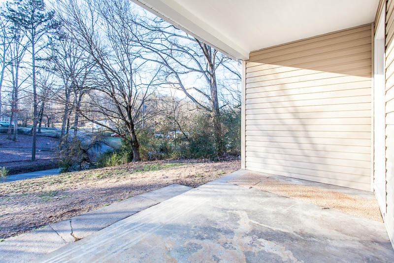 1044 Foust Carney Road Powell, TN 37849 - Photo 5 of 34 Foust carrny 006