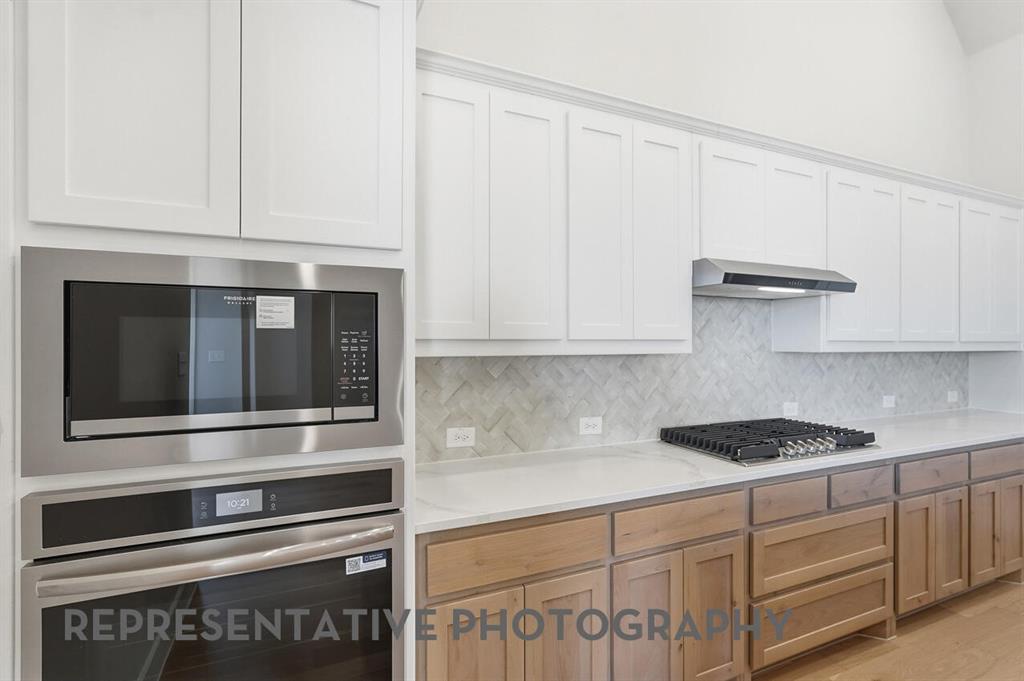 9011 Wildberry Road Oak Point, TX 75068 - Photo 7 of 39