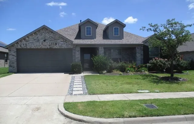 $288,000 | 1644 Pegasus Drive, Forney, TX 75126