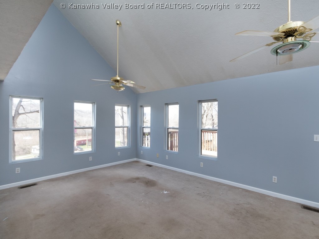 107 Armour Road Nitro, WV 25143 - Photo 8 of 24 Gallery Image 8