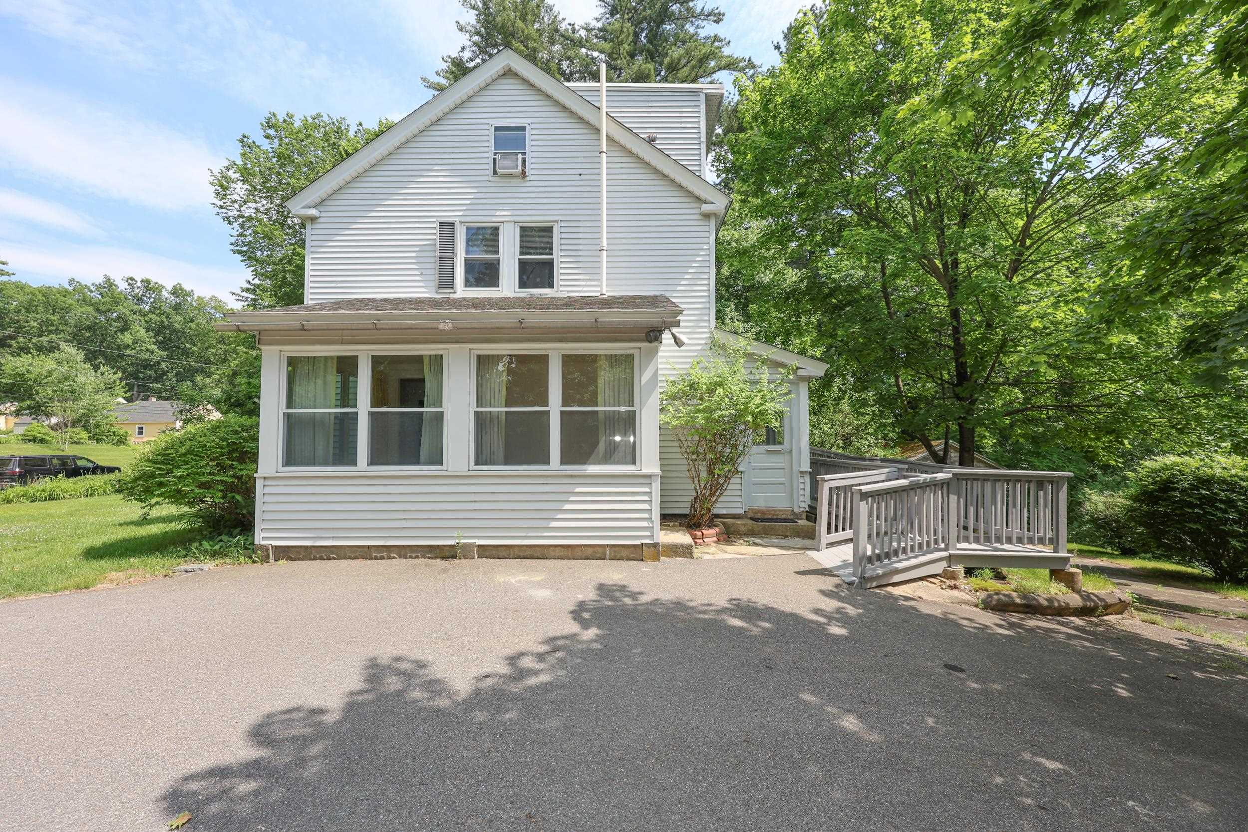 30 Baker Street Hudson, NH 03051 - Photo 38 of 43