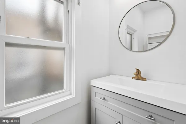 $2,350 | 508 Station Avenue, Unit C, Haddon Heights, NJ 08035