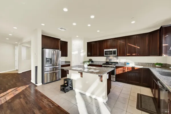 $764,777 | 1130 Legion Court, Dixon, CA 95620
