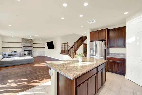 $764,777 | 1130 Legion Court, Dixon, CA 95620