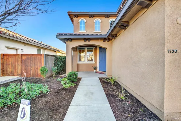 $764,777 | 1130 Legion Court, Dixon, CA 95620