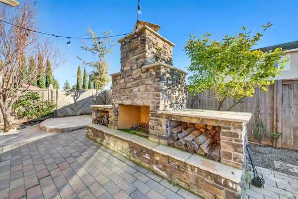 $764,777 | 1130 Legion Court, Dixon, CA 95620