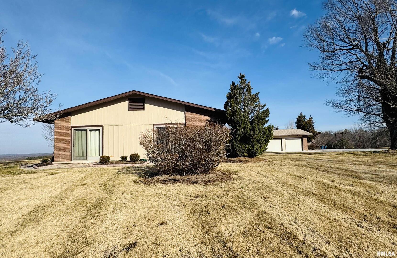 800 South Green Street Anna, IL 62906 - Photo 7 of 44