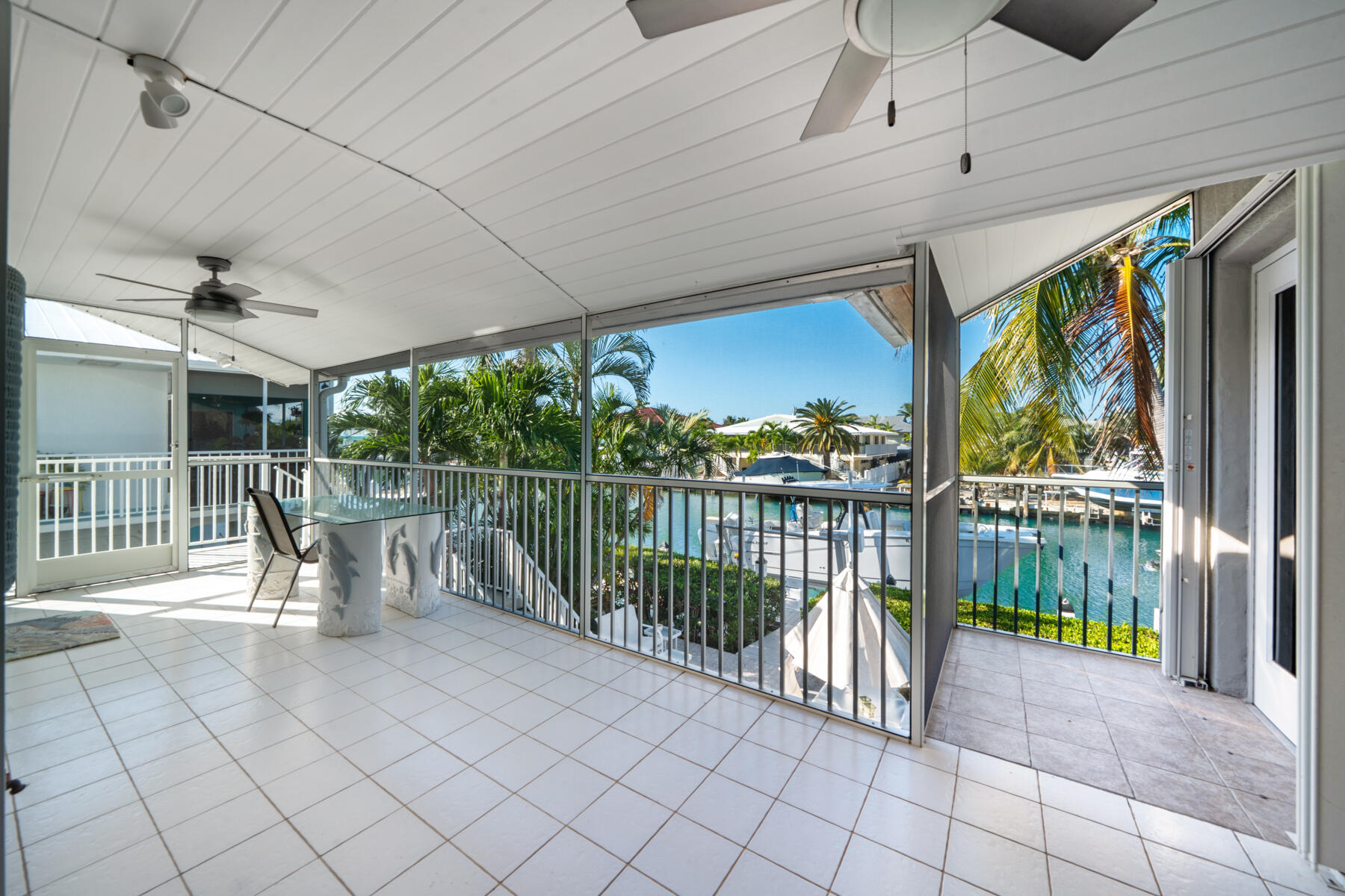 641 9th Street Key Colony Beach, FL 33051 - Photo 28 of 43 Screened Porck