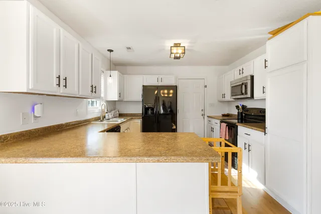 $300,000 | 305 Murphy Drive, Jacksonville, NC 28540