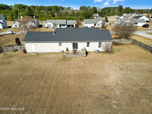 $300,000 | 305 Murphy Drive, Jacksonville, NC 28540
