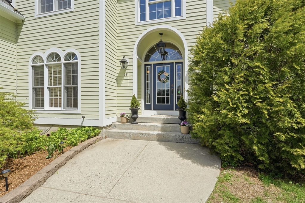 12 White Pine Road Amherst, MA 01002 - Photo 3 of 42