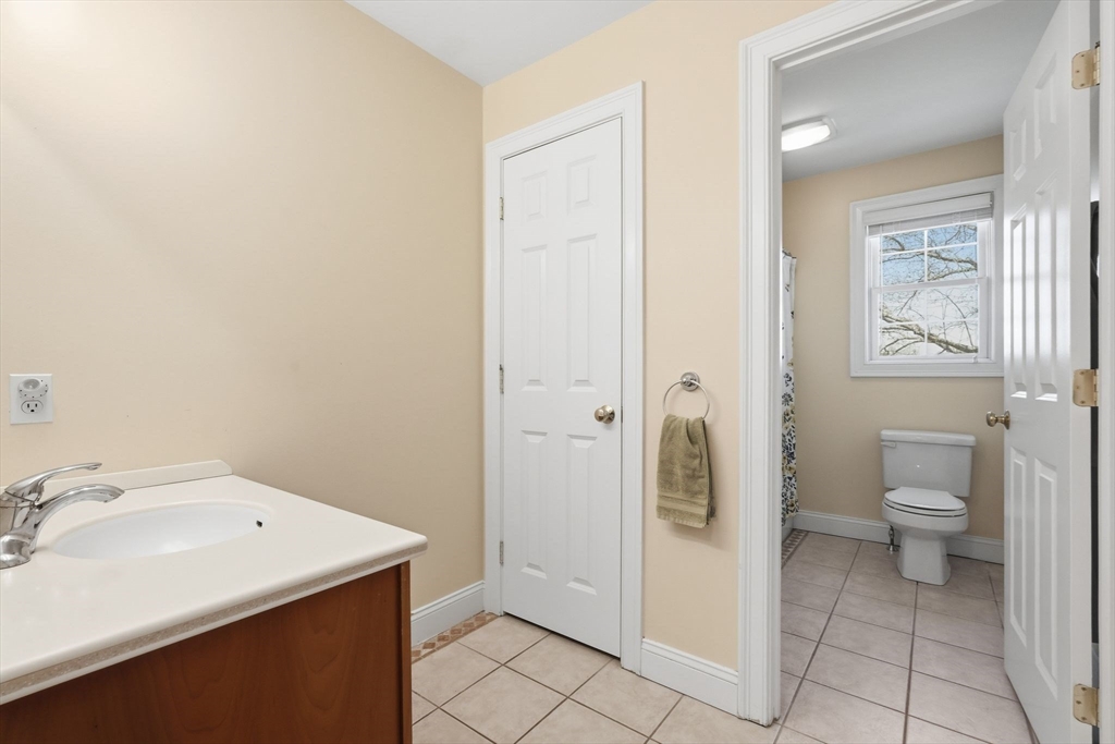 12 White Pine Road Amherst, MA 01002 - Photo 31 of 42