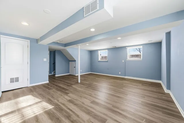 $2,100 | 22180 Navaho Avenue, Sauk Village, IL 60411