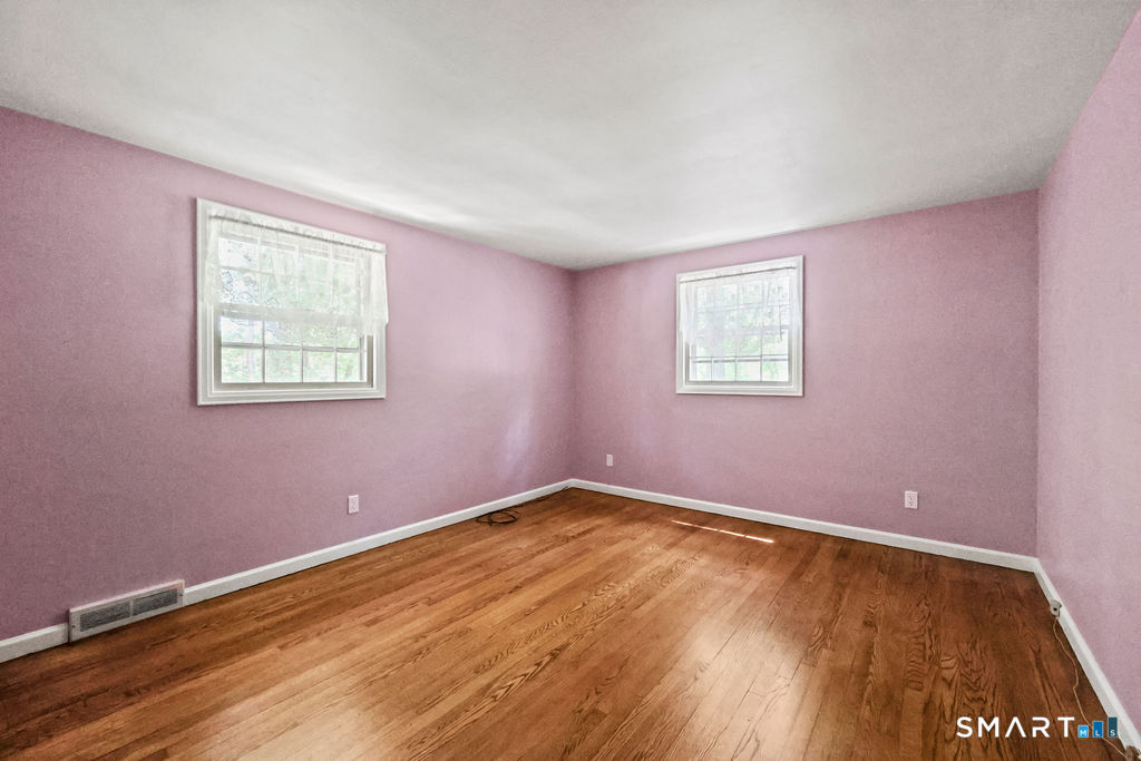 18 Foxridge Lane Avon, CT 06001 - Photo 19 of 31