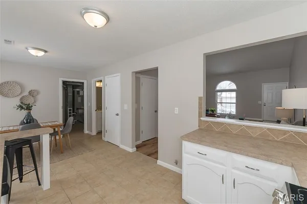 $239,900 | 1300 Forest Creek Dr., Unit 1, St. Charles, MO 63303