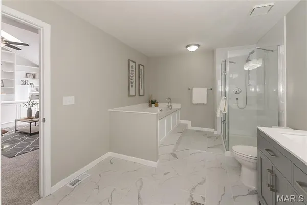 $239,900 | 1300 Forest Creek Dr., Unit 1, St. Charles, MO 63303