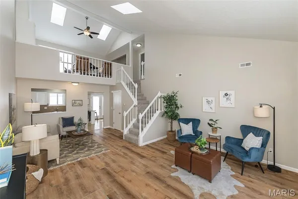 $239,900 | 1300 Forest Creek Dr., Unit 1, St. Charles, MO 63303