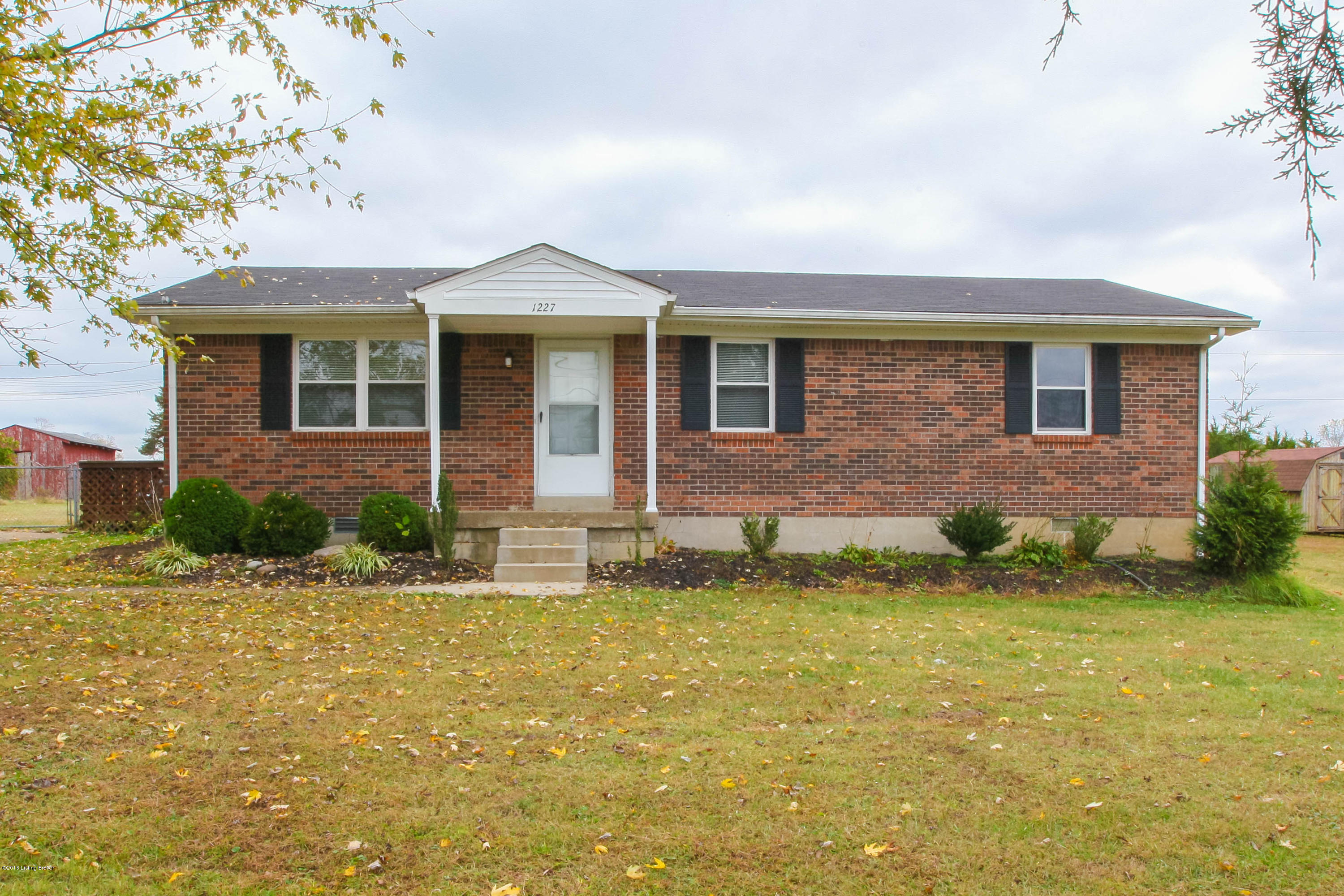 1227 Wales Run Road Mount Washington, KY 40047 - Photo 2 of 31 WalesRun-002