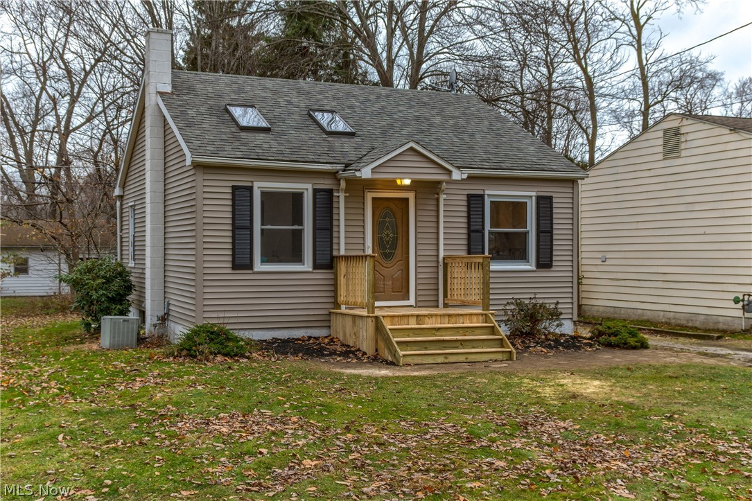 1762 Red Bird Road Madison, OH 44057 - Photo 1 of 29