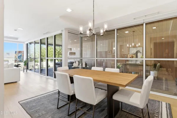 $949,900 | 128 Henry Street, Unit 203, Saratoga Springs, NY 12866