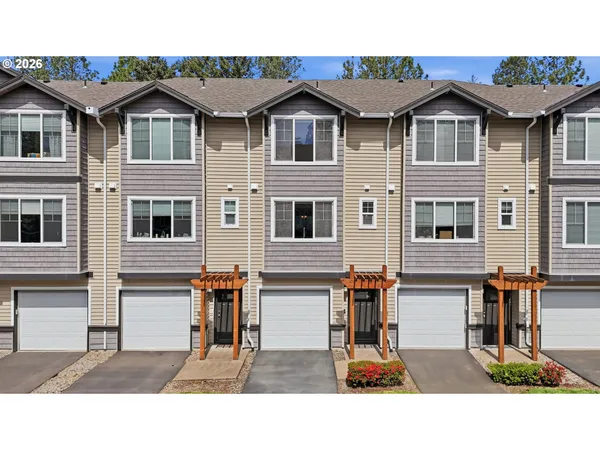 $350,000 | 10525 Northeast Cedar Falls Loop, Hillsboro, OR 97006