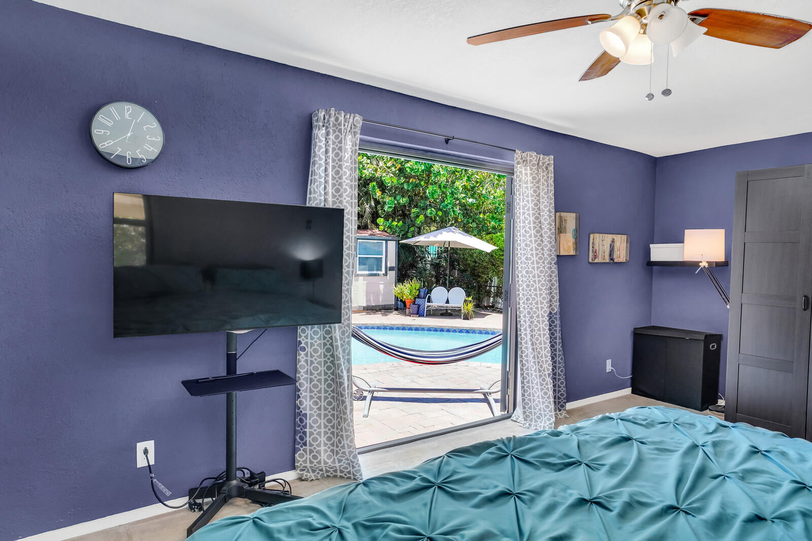 357 Colonial Road West Palm Beach, FL 33405 - Photo 19 of 24 22_Image_16_of_25_mls