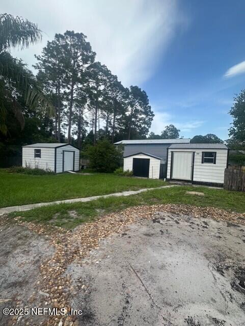 220 Horse Landing Road Satsuma, FL 32189 - Photo 7 of 25 thumbnail_IMG_6858