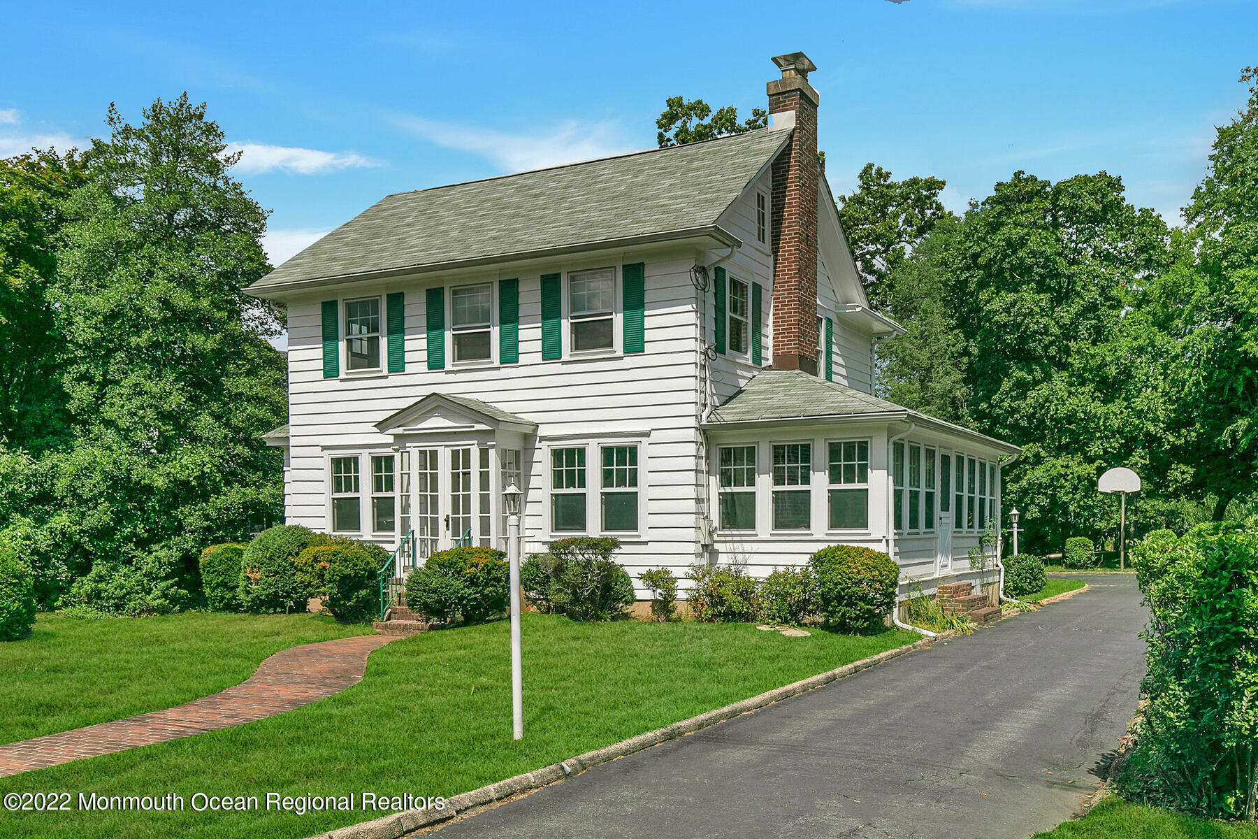 68 Battin Road Fair Haven, NJ 07704 - Photo 2 of 30 68 Battin Rd Fair Haven NJ 07704 USA-003