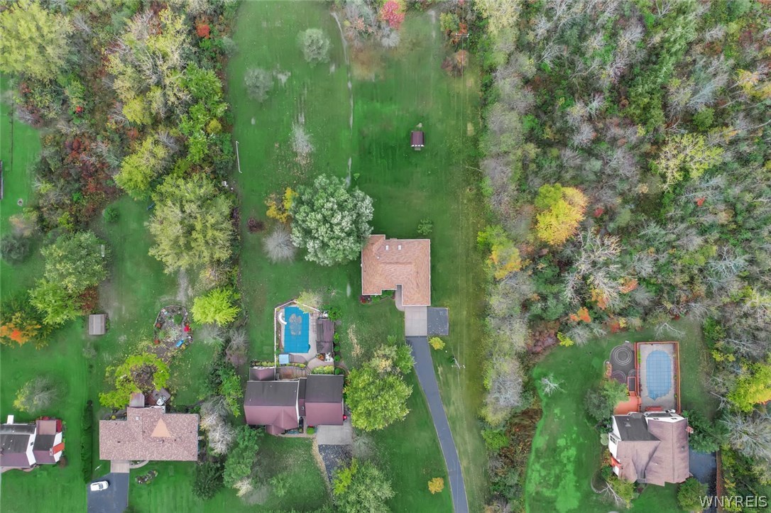 524 Hall Road Lancaster, NY 14059 - Photo 6 of 32