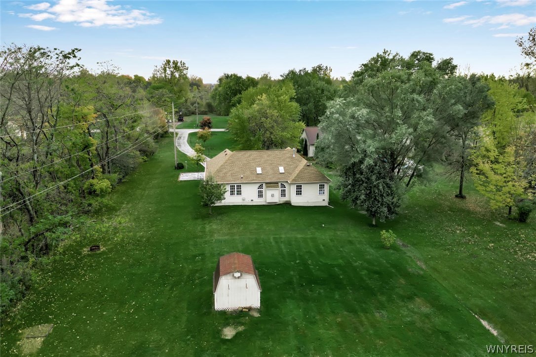 524 Hall Road Lancaster, NY 14059 - Photo 8 of 32